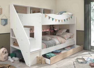 Conforama: Двоярусне ліжко 2-в-1 з вбудованою книжковою полицею, яка змінює правила гри